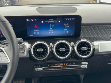 Mercedes-Benz  GLB 180 d (foto 18)