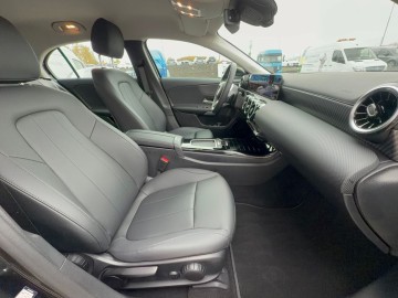 Mercedes-Benz A 200 (foto 9)