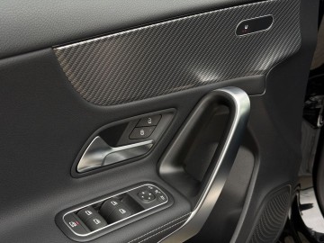 Mercedes-Benz A 200 (foto 21)