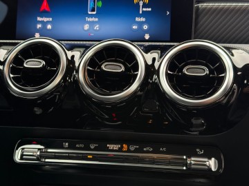 Mercedes-Benz A 200 (foto 29)