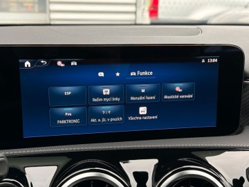 Mercedes-Benz A 200 (foto 31)