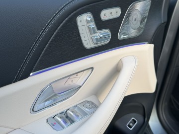 Mercedes-Benz GLS 350 d 4MATIC AMG Style Edition (foto 23)