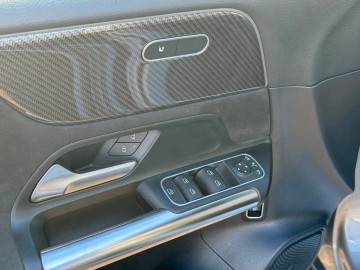 Mercedes-Benz B 180d (foto 19)