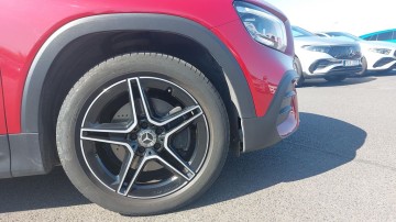 Mercedes-Benz GLB 200d 4MATIC (foto 14)