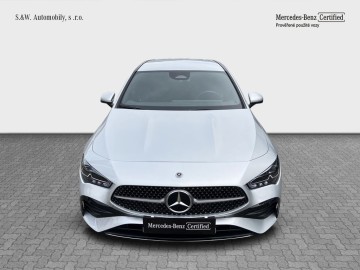 Mercedes-Benz CLA 200d Shooting Brake (foto 7)