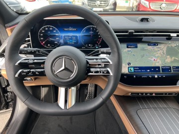 Mercedes-Benz E 300de 4MATIC kombi (foto 12)