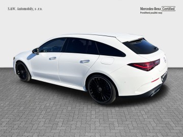 Mercedes-Benz CLA 200 d Shooting Brake (foto 2)