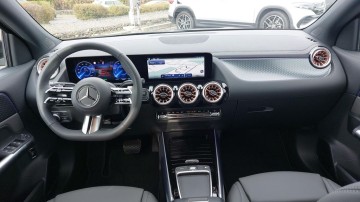 Mercedes-Benz EQA 300 4MATIC (foto 20)