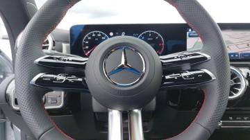 Mercedes-Benz CLA 200 d kupé AMG Style Ed. (foto 16)