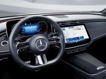 Mercedes-Benz  E 220 d 4MATIC (foto 5)