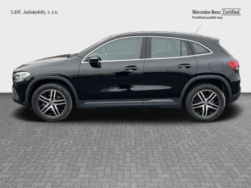 Mercedes-Benz GLA 180 d (foto 1)