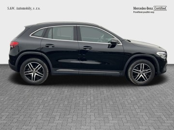 Mercedes-Benz GLA 180 d (foto 5)