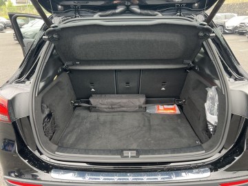 Mercedes-Benz GLA 180 d (foto 19)