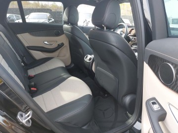 Mercedes-Benz EQC 400 4MATIC (foto 13)