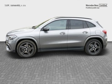 Mercedes-Benz GLA 220 d 4MATIC (foto 1)